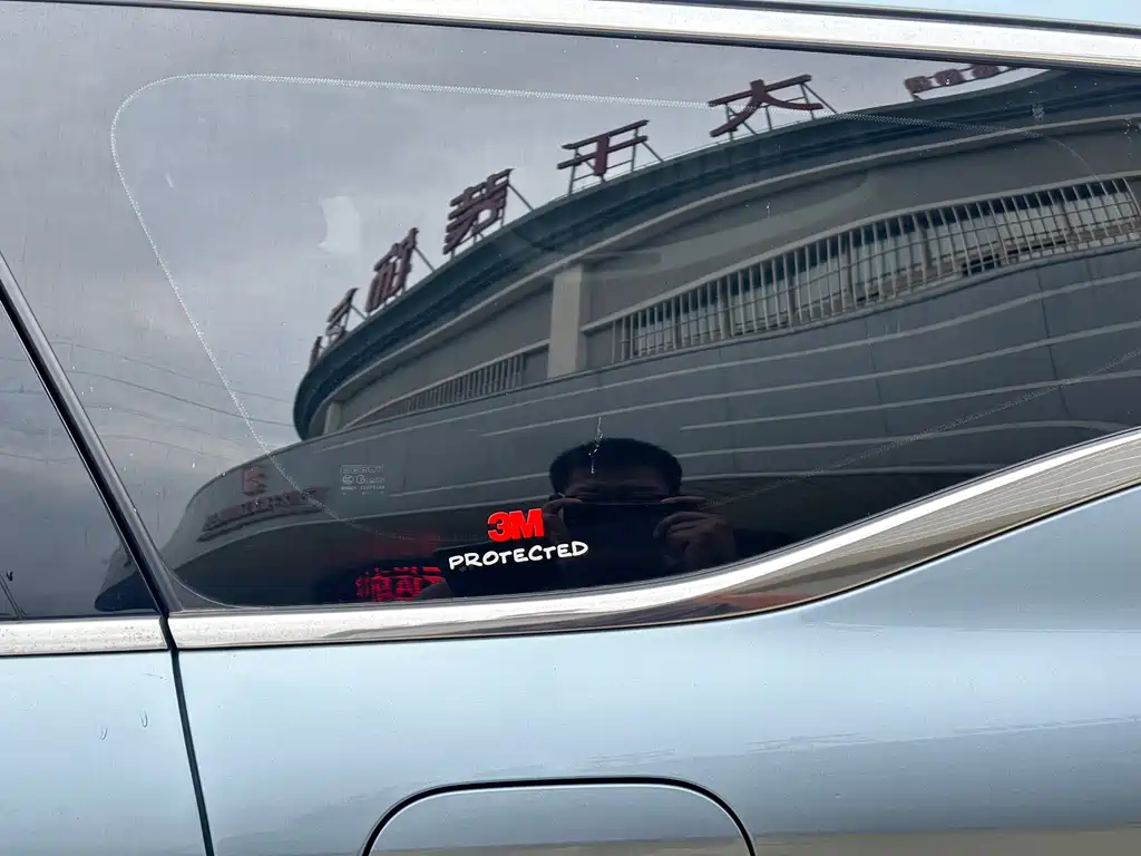 Geely Jia Ji New Energy 2020 — фото 19