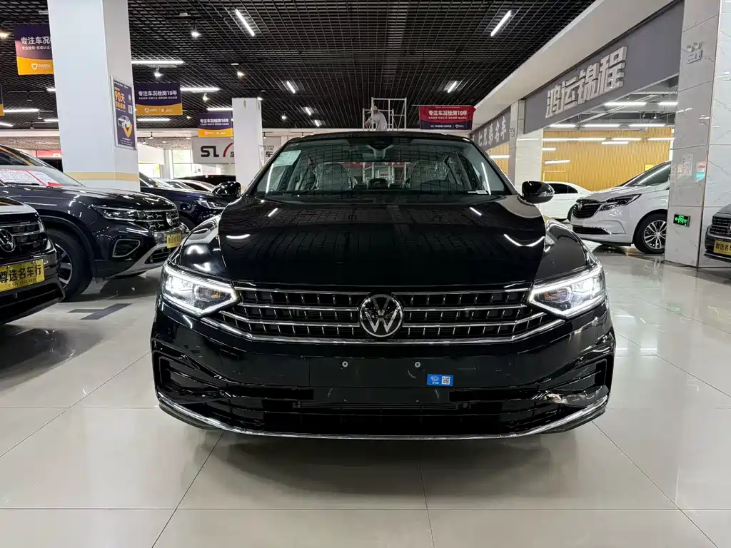 Volkswagen Magotan 2026