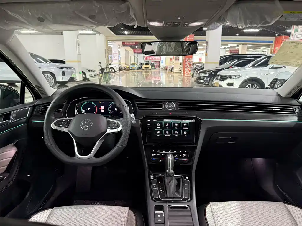 Volkswagen Magotan 2026