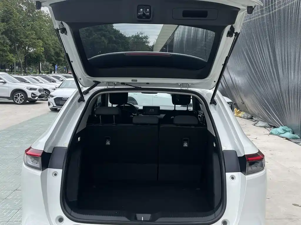 Honda Vezel 2023 — фото 15
