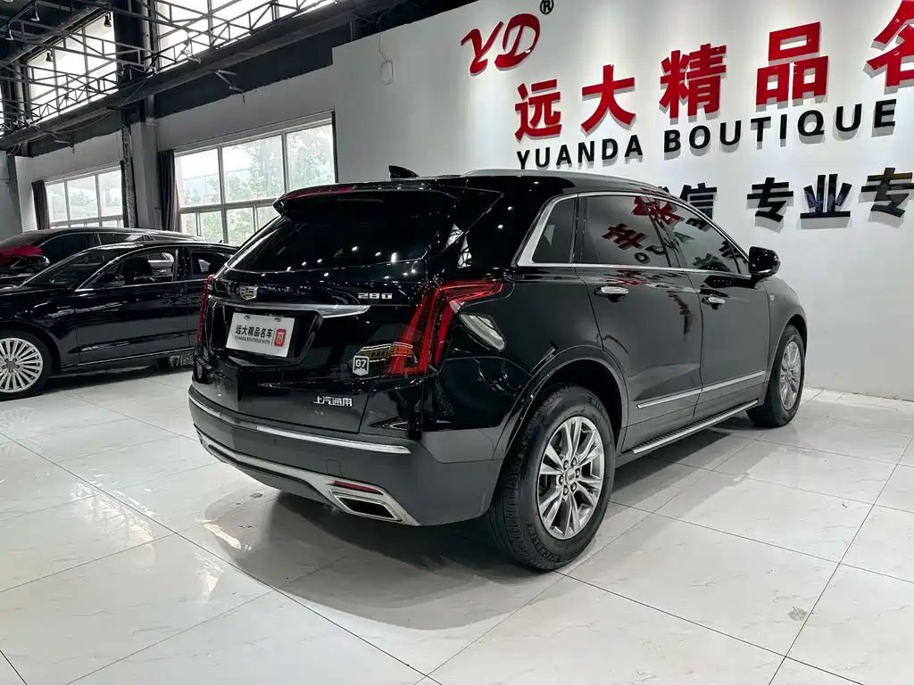 Cadillac XT5 2021 — фото 17