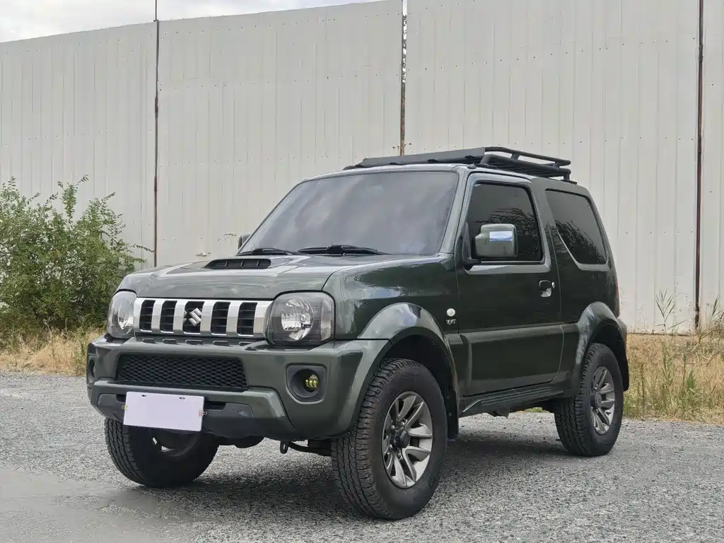 Suzuki Jimny 2018 — фото 1