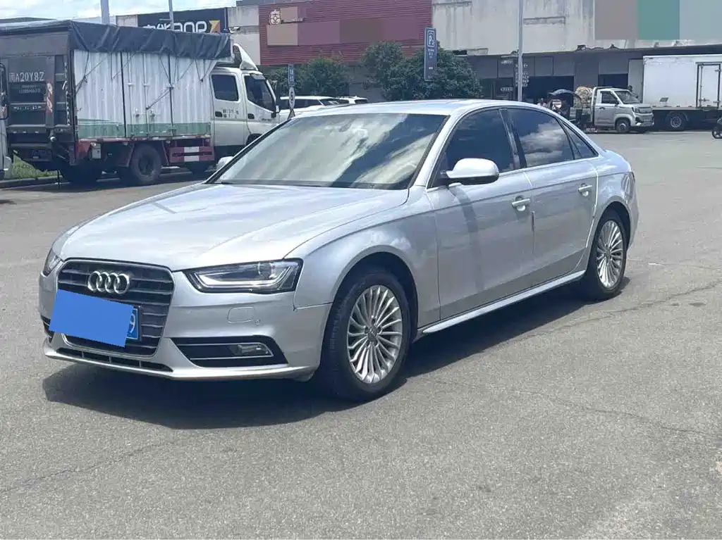 Audi A4L 2014