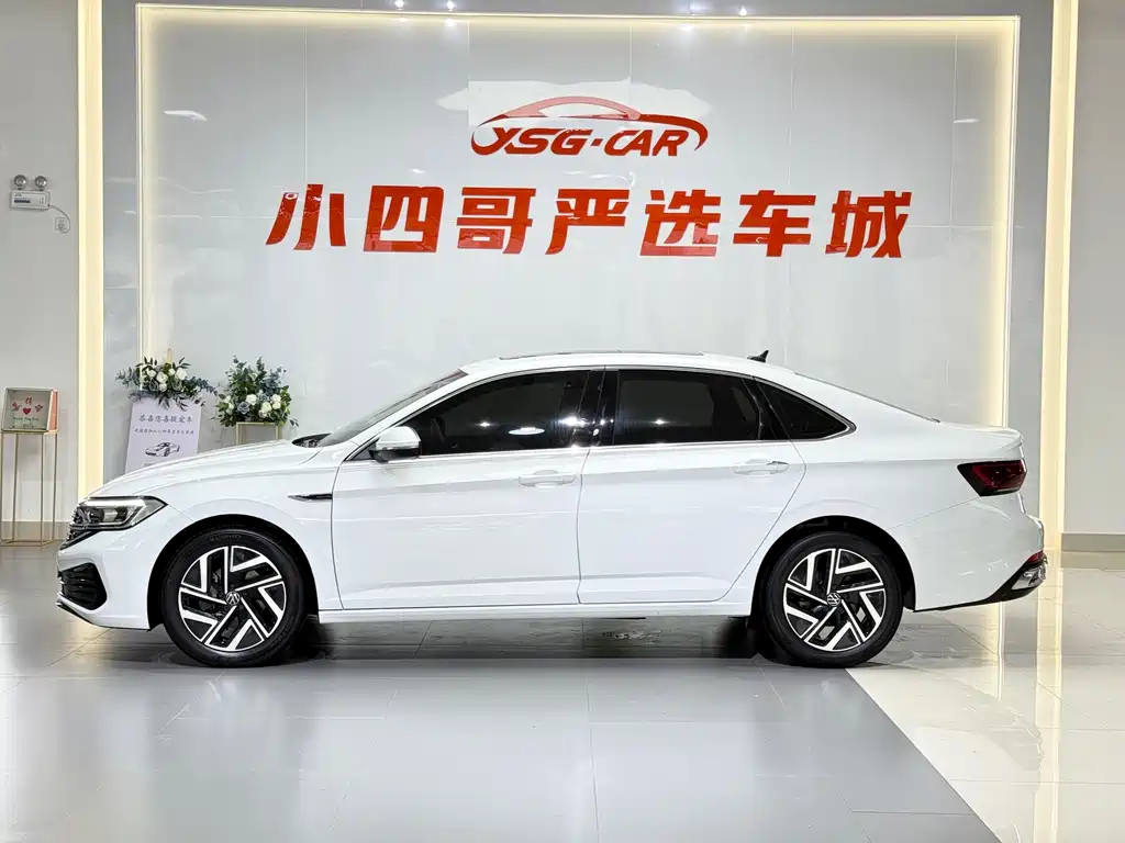 Volkswagen Sagitar 2023