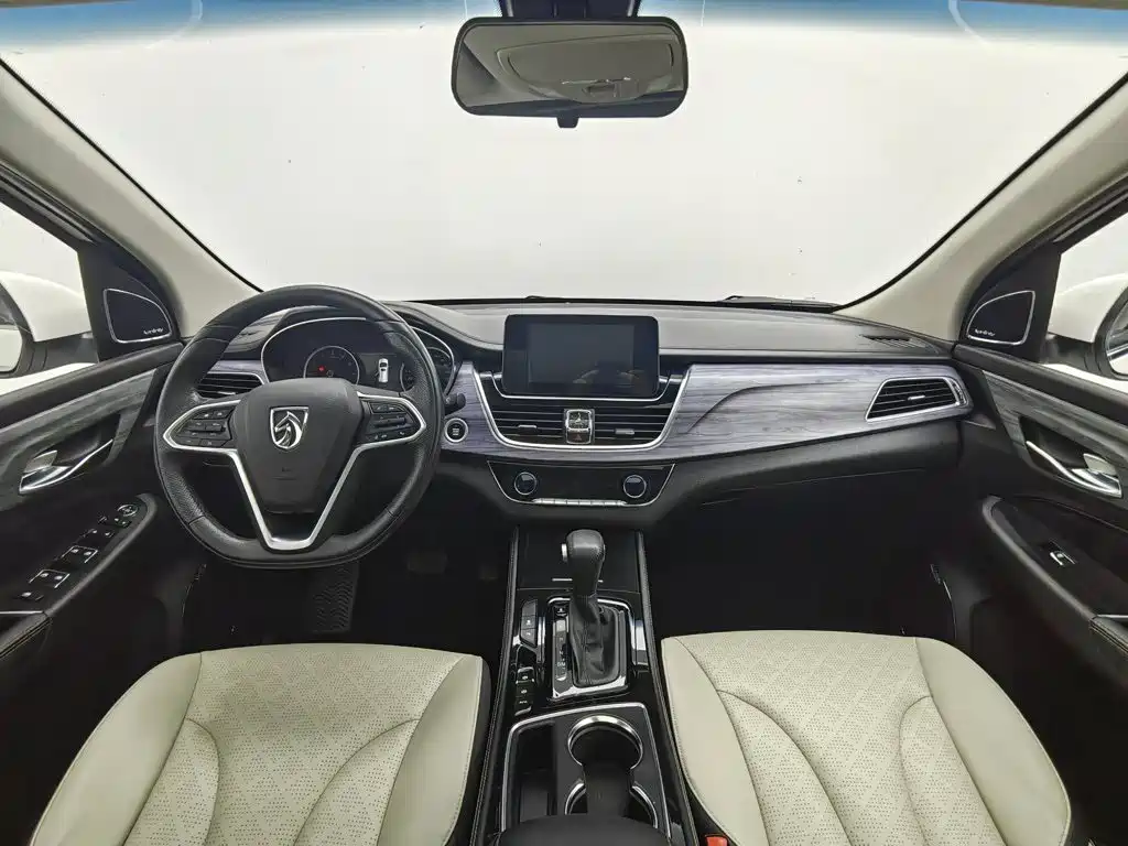 Baojun 730 2018
