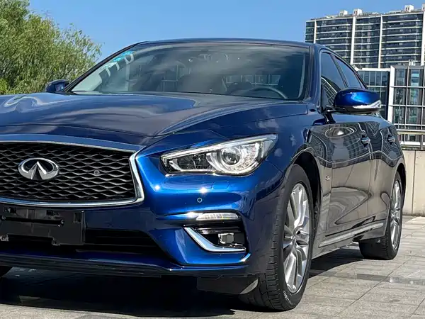 Infiniti Q50L 2019