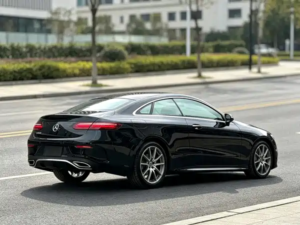 Mercedes-Benz E-Class 2020