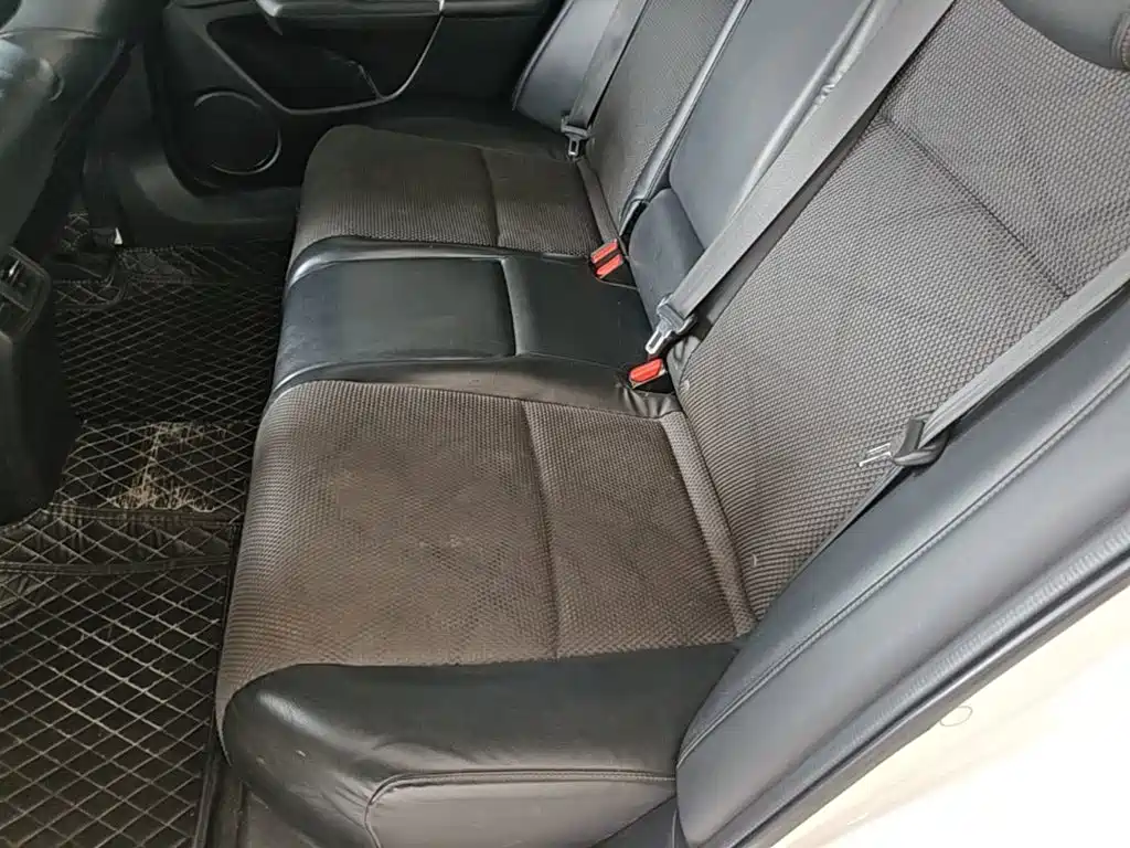 Honda Jade 2015 — фото 17