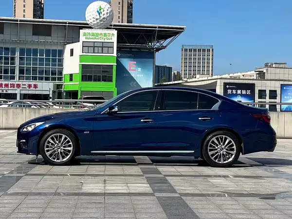 Infiniti Q50L 2019