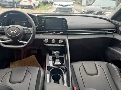 Hyundai Elantra 2026