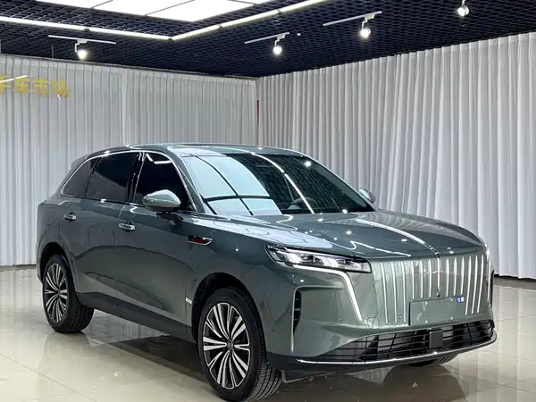 Hongqi HS6 PHEV 2026
