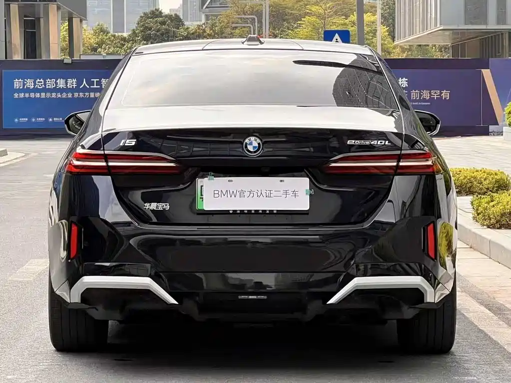 BMW i5 2025 — фото 6