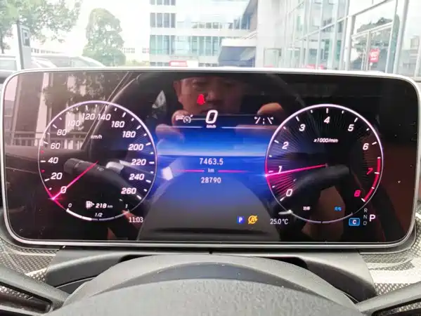 Mercedes-Benz C-Class 2024