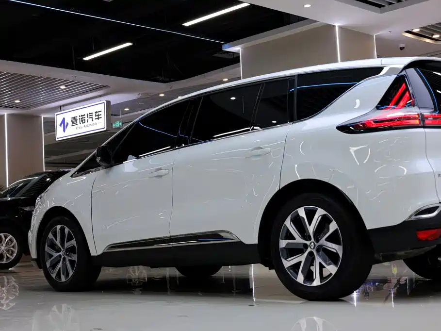 Renault Espace classic 2018 — фото 12