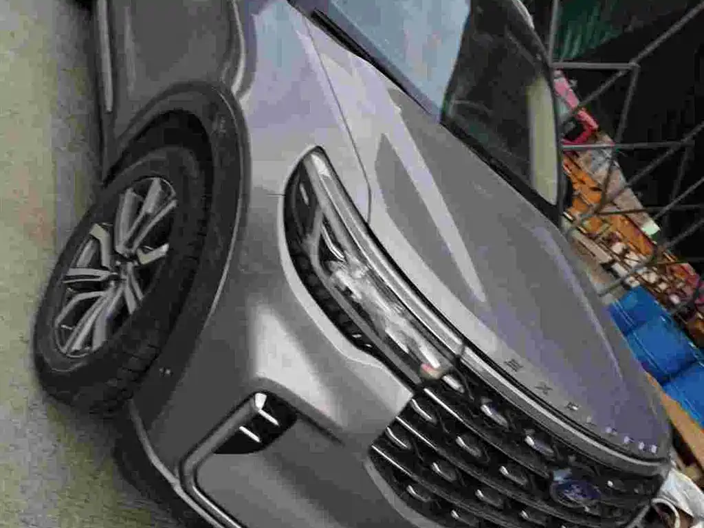 Ford Explorer 2023 — фото 9