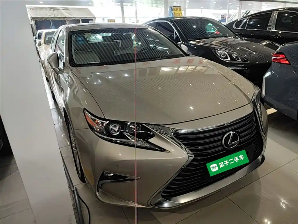 Lexus ES 2016 — фото 4