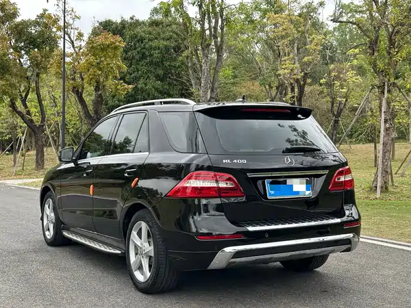 Mercedes-Benz M-Class 2015