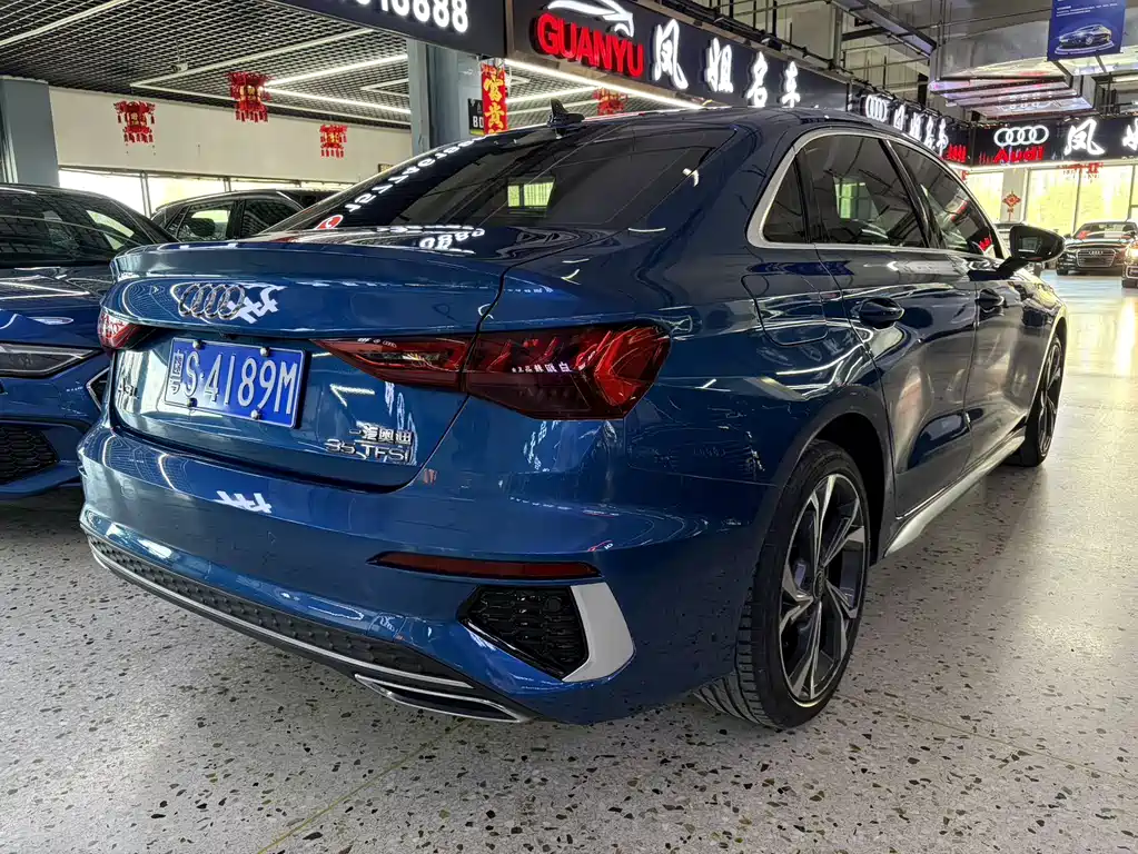 Audi A3 2023 — фото 6