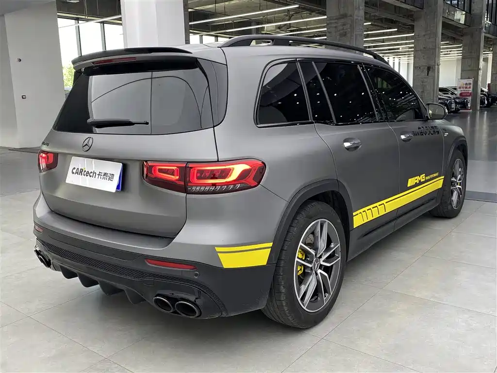 Mercedes-Benz GLB AMG 2022 — фото 3