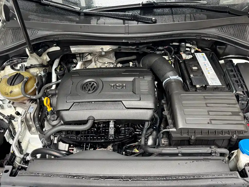 Volkswagen Tiguan L 2023 — фото 7