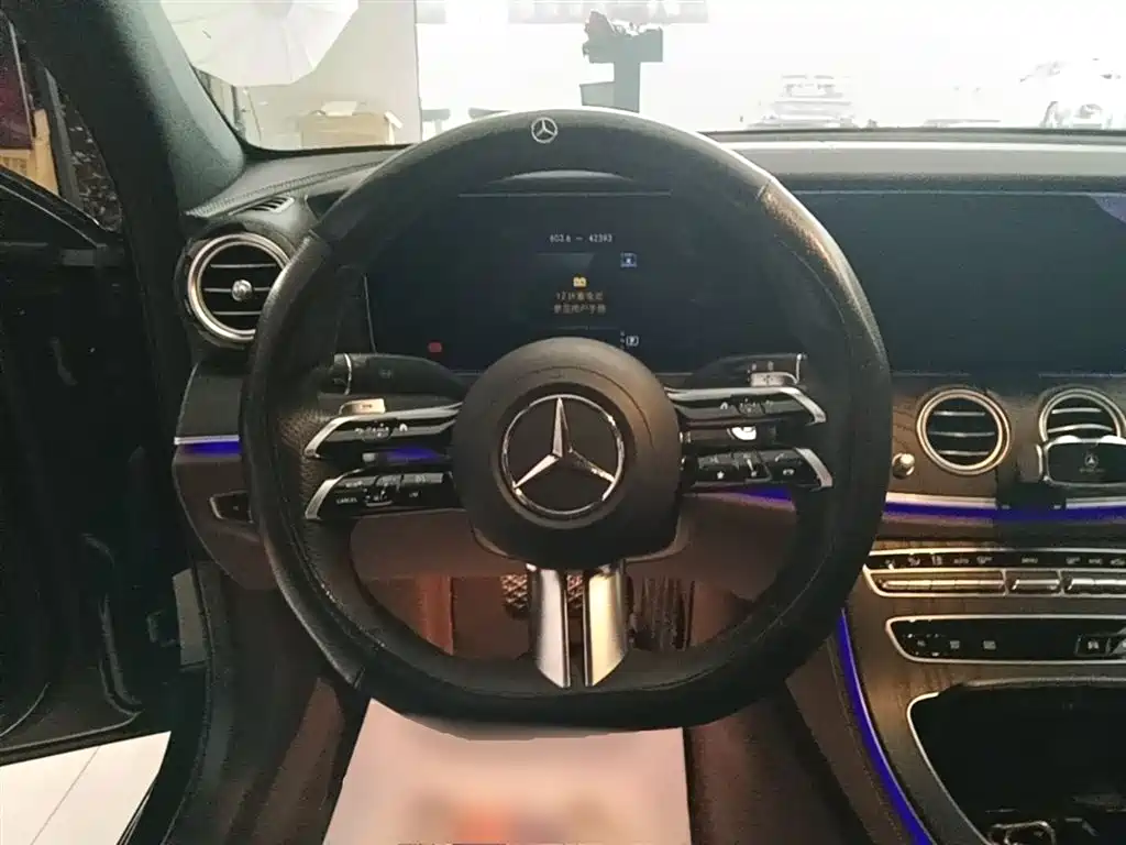 Mercedes-Benz E-Class 2021 — фото 11