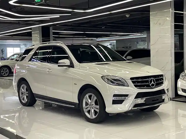Mercedes-Benz M-Class 2012