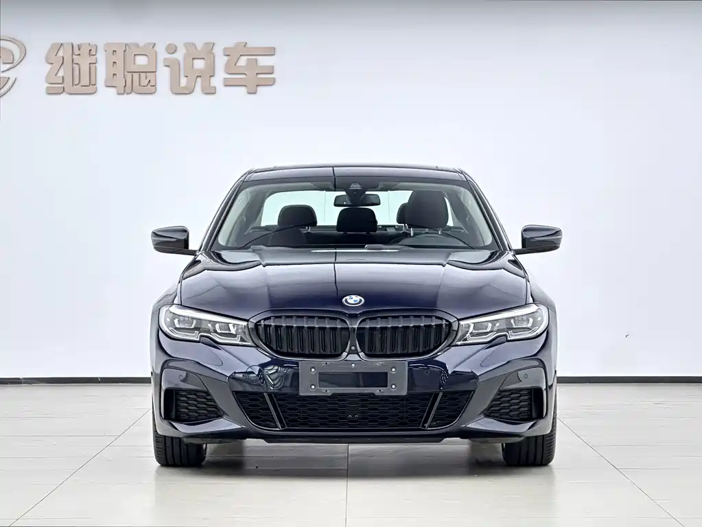 BMW 3 Series 2021