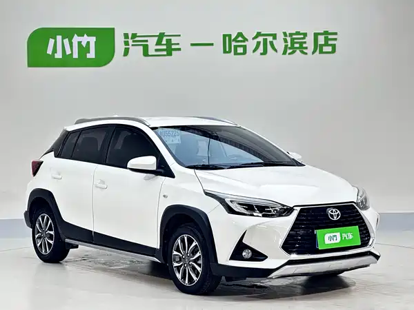 Toyota Yaris L 2022