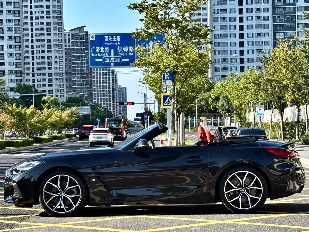 BMW Z4 2023 — фото 4