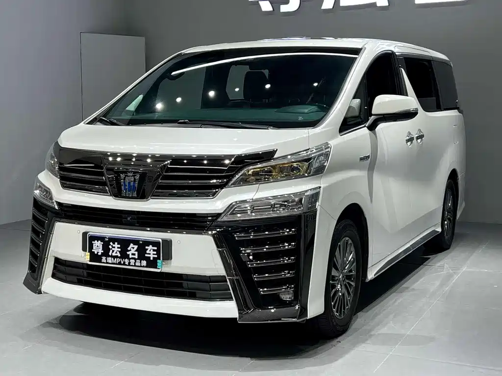 Toyota Vellfire 2023 — фото 7