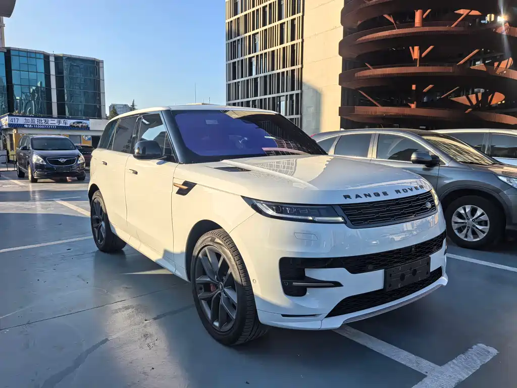 Land Rover Range Rover Sport 2025 — фото 3