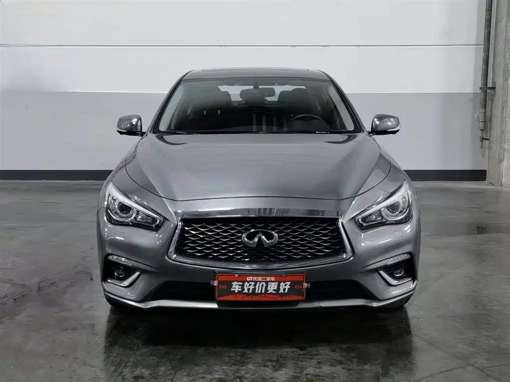 Infiniti Q50L 2019