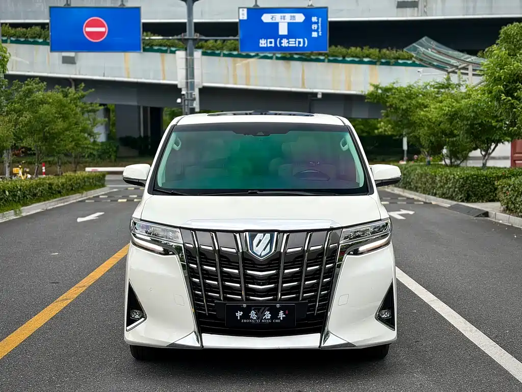 Toyota Alphard 2021 — фото 2