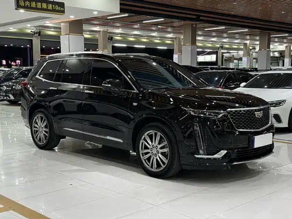 Cadillac XT6 2021