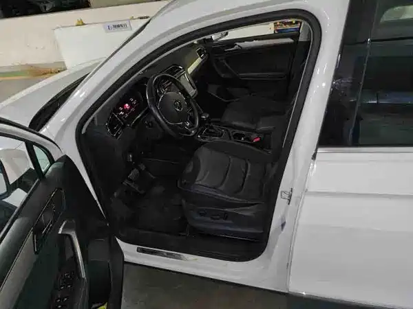 Volkswagen Tiguan L 2021