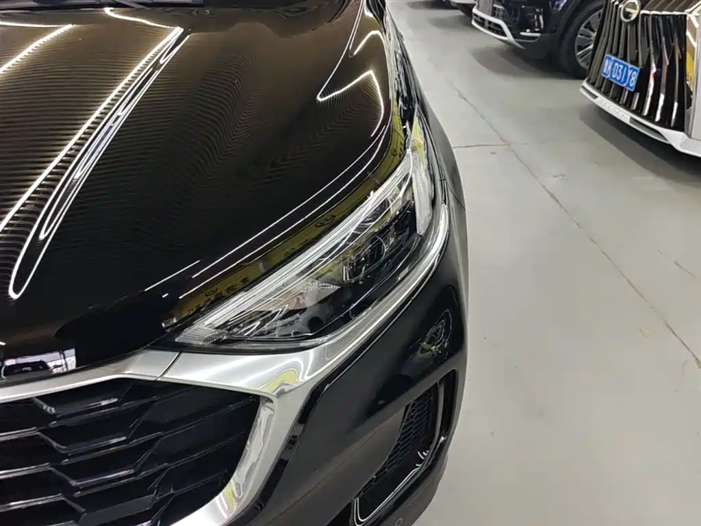 Ford Edge 2022 — фото 24