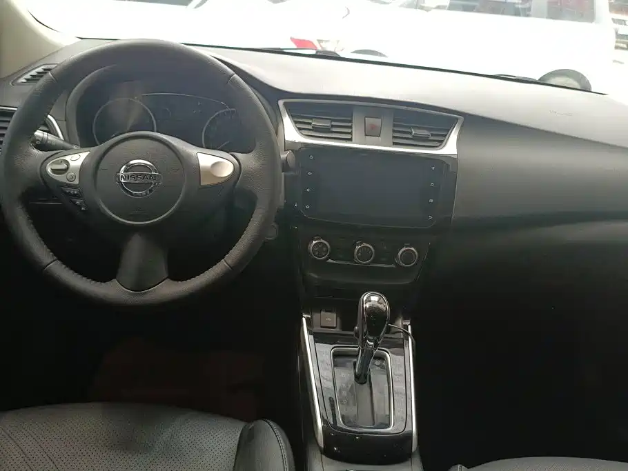Nissan Sylphy 2019 — фото 12