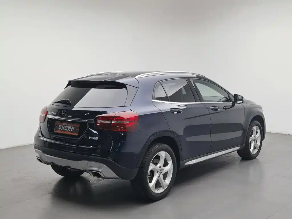 Mercedes-Benz GLA 2018 — фото 2