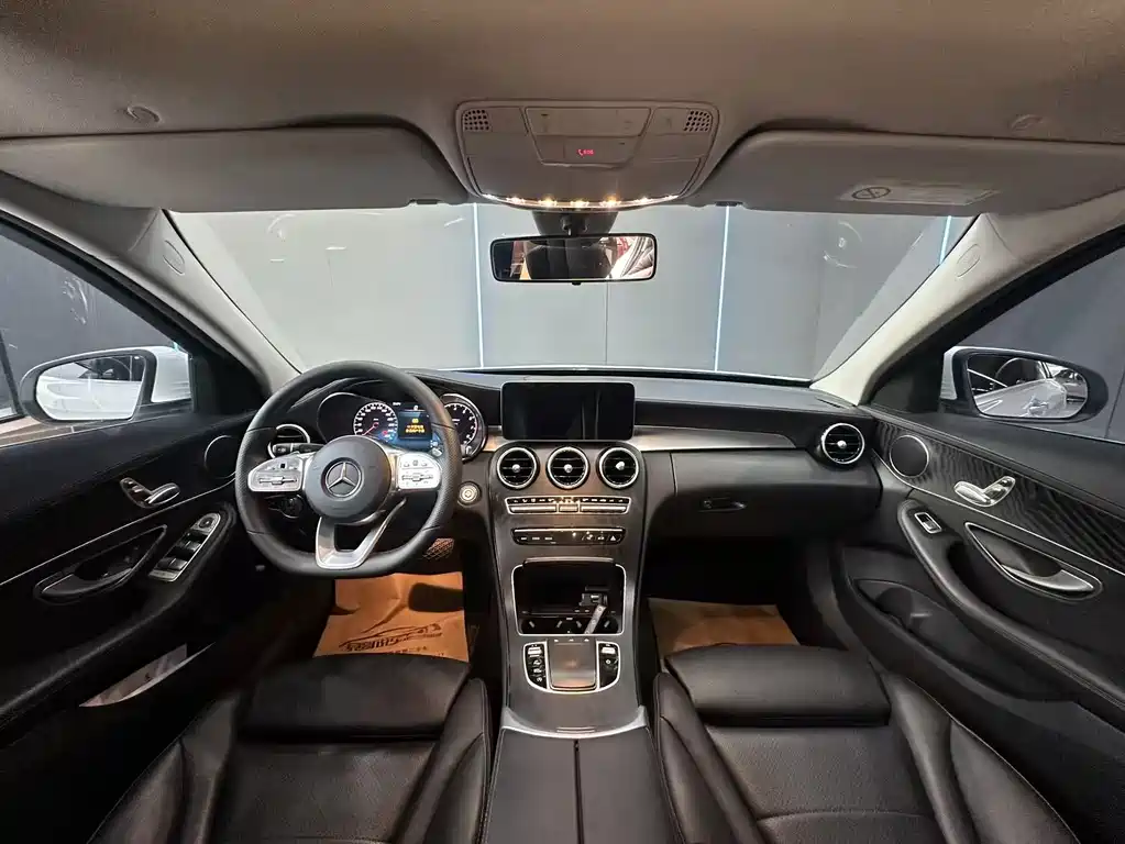 Mercedes-Benz C-Class 2021 — фото 9