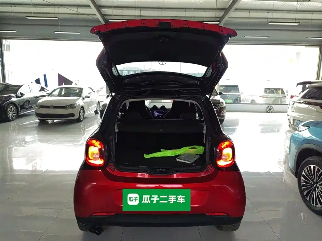 smart Forfour 2017 — фото 15
