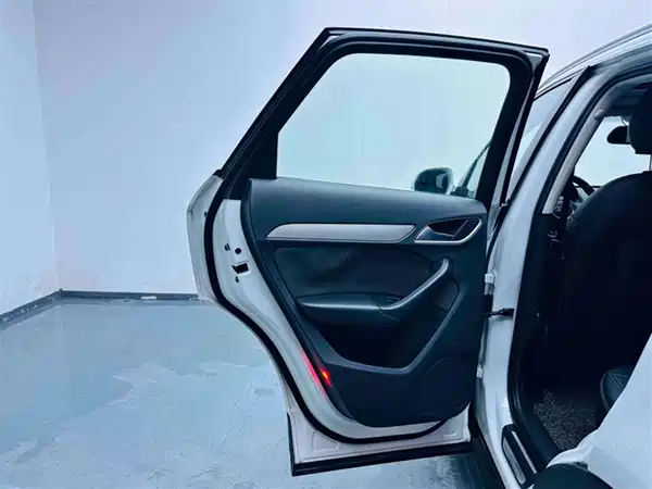 Audi Q3 2015