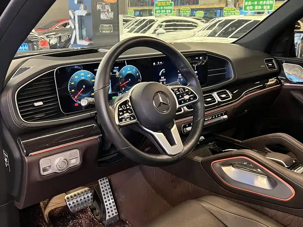 Mercedes-Benz GLS 2023 — фото 5