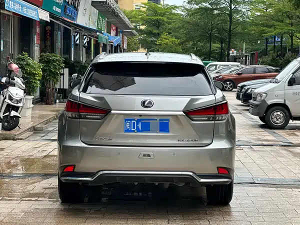 Lexus RX 2020