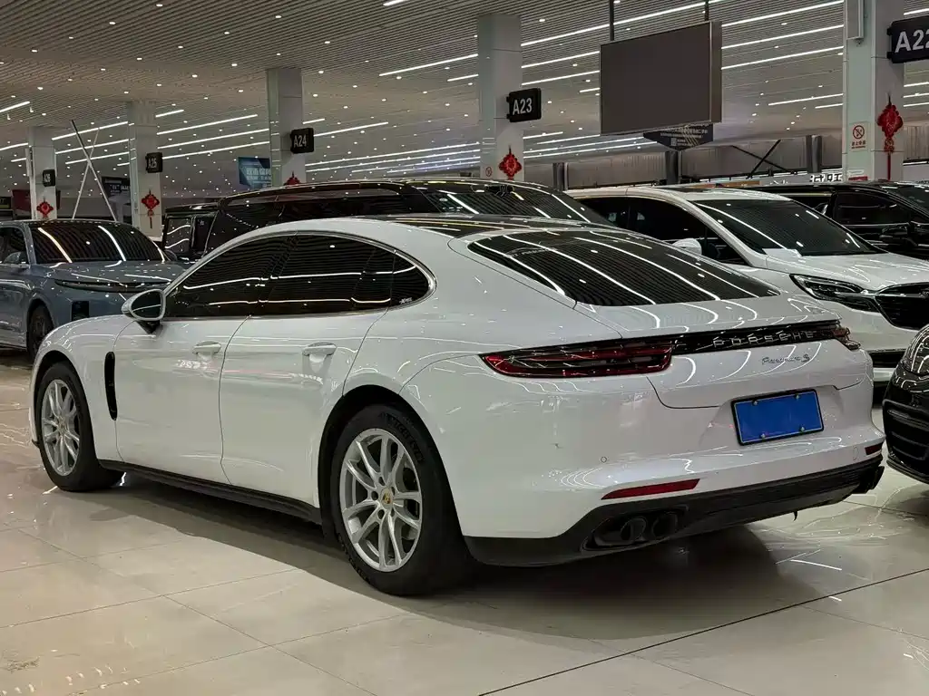Porsche Panamera 2020 — фото 3