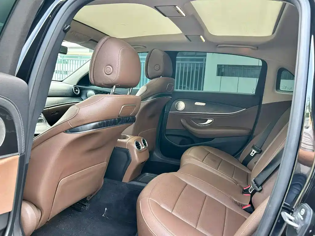 Mercedes-Benz E-Class 2018