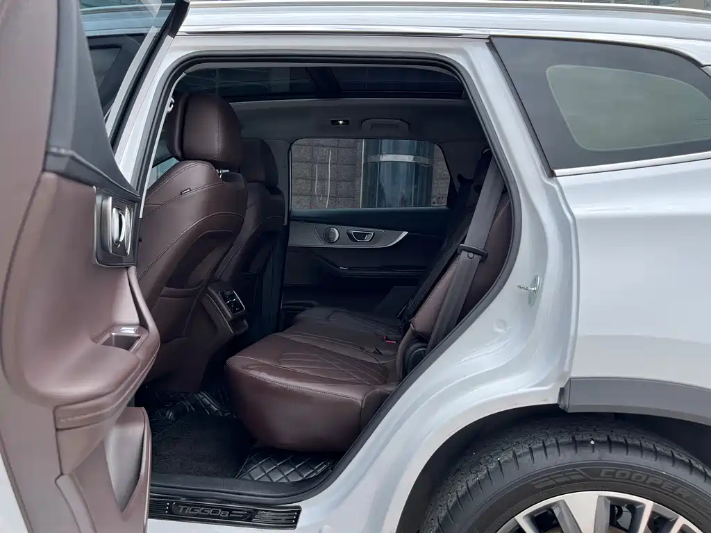 Chery Tiggo 8 PRO 2022 — фото 18