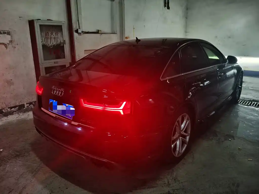 Audi S6 2016 — фото 3