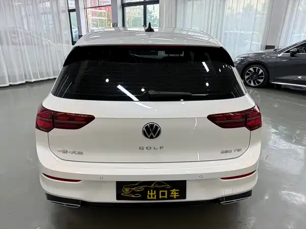 Volkswagen Golf 2022