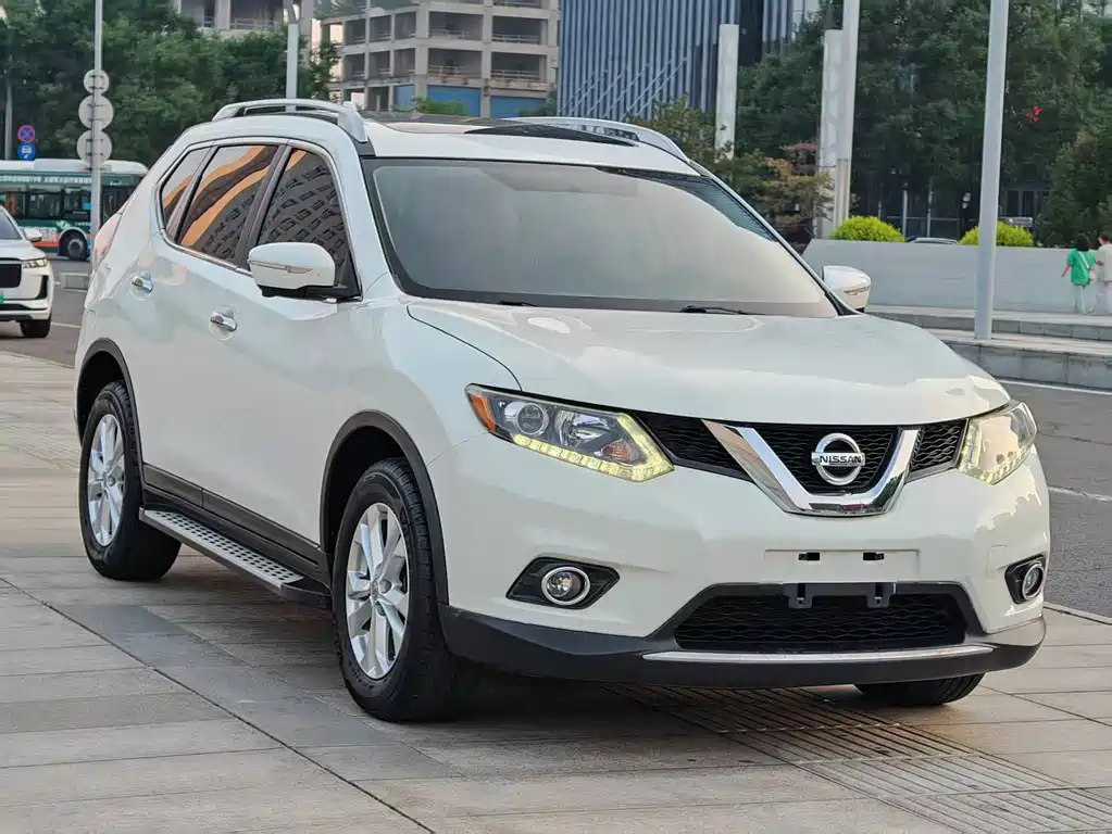 Nissan X-Trail 2015