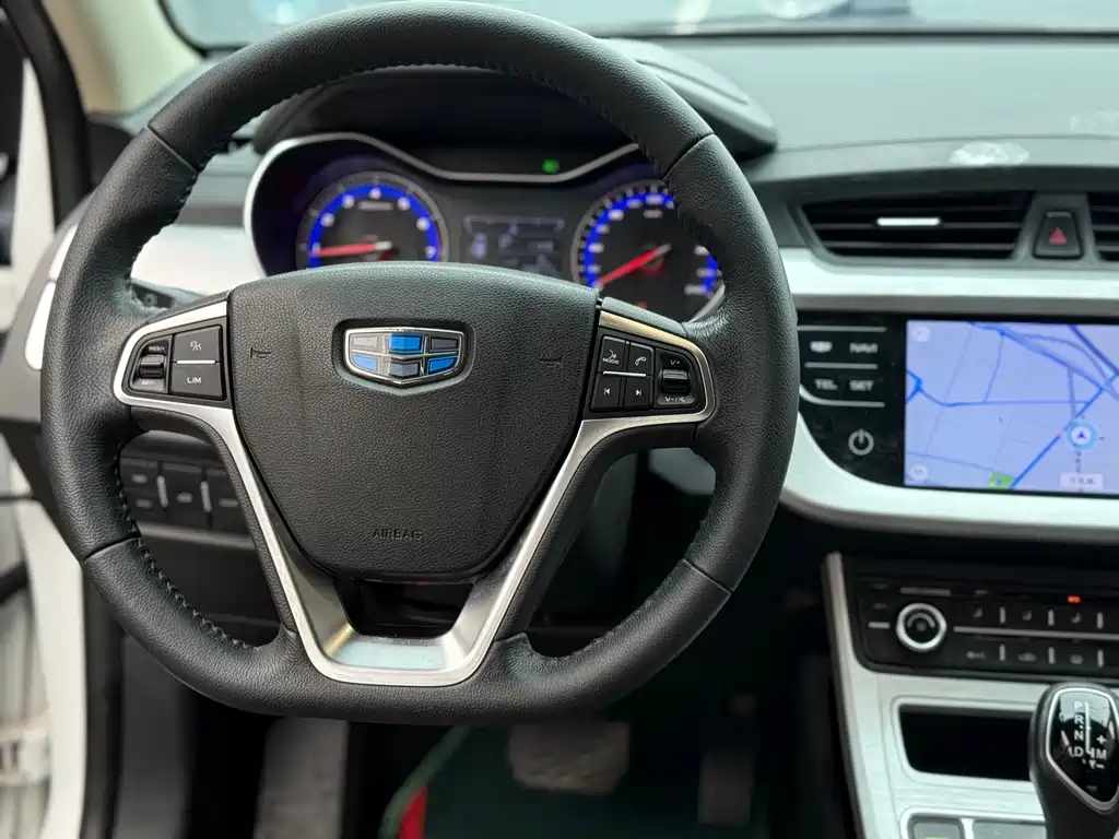 Geely Vision 2020 — фото 11